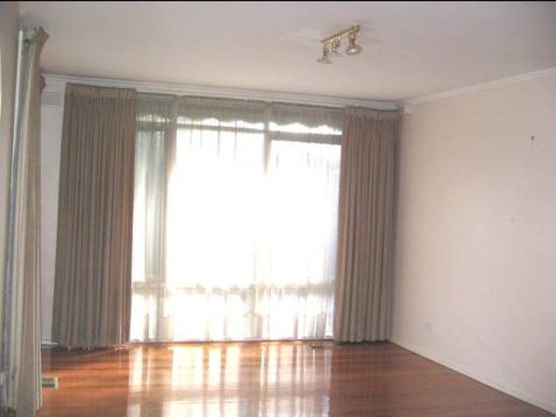 21 Johnson Drive,, Glen Waverley VIC 3150