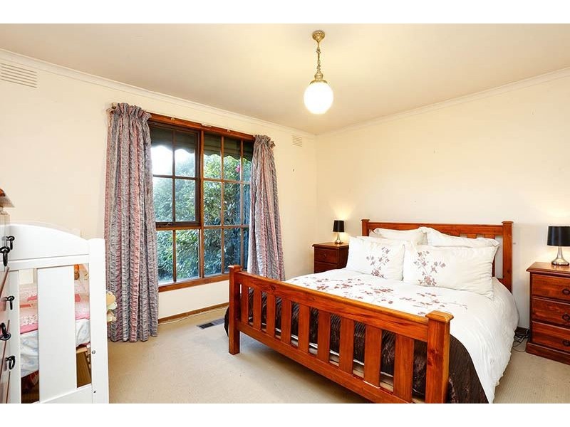 7 Atheldene Drive, Glen Waverley VIC 3150