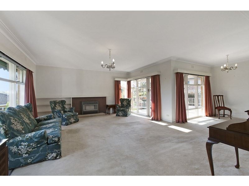 1 Birch Street, Mount Waverley VIC 3149