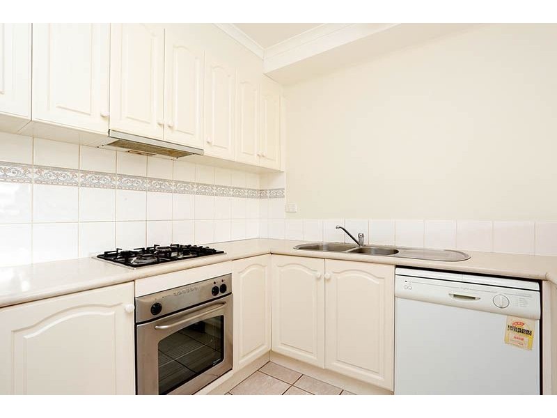 14/60 Avendon Blvd, Glen Waverley VIC 3150