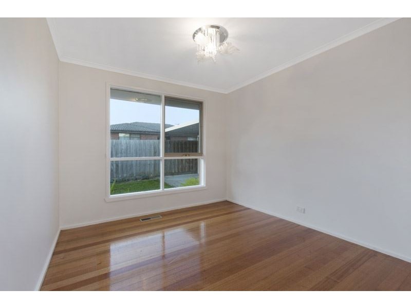 85 Shelton Crescent, Noble Park North VIC 3174