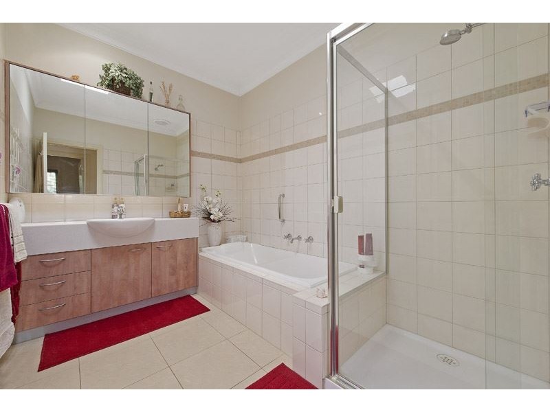 2/65 Park Lane, Mount Waverley VIC 3149