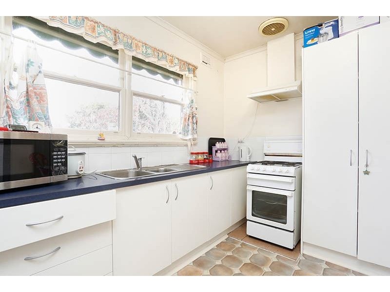 30 Mulgrave Street, Glen Waverley VIC 3150