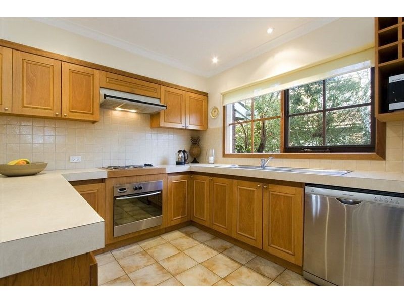4 Madigan Drive, Glen Waverley VIC 3150