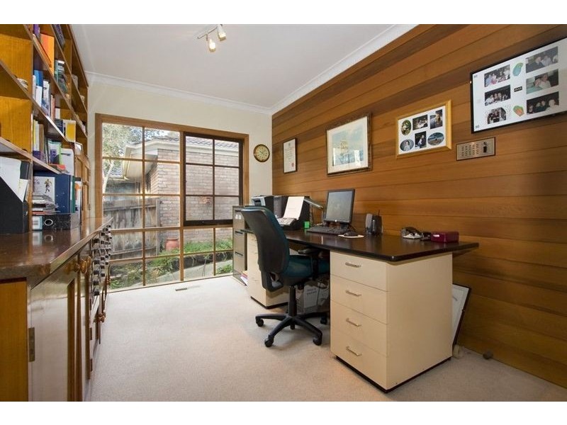 4 Madigan Drive, Glen Waverley VIC 3150