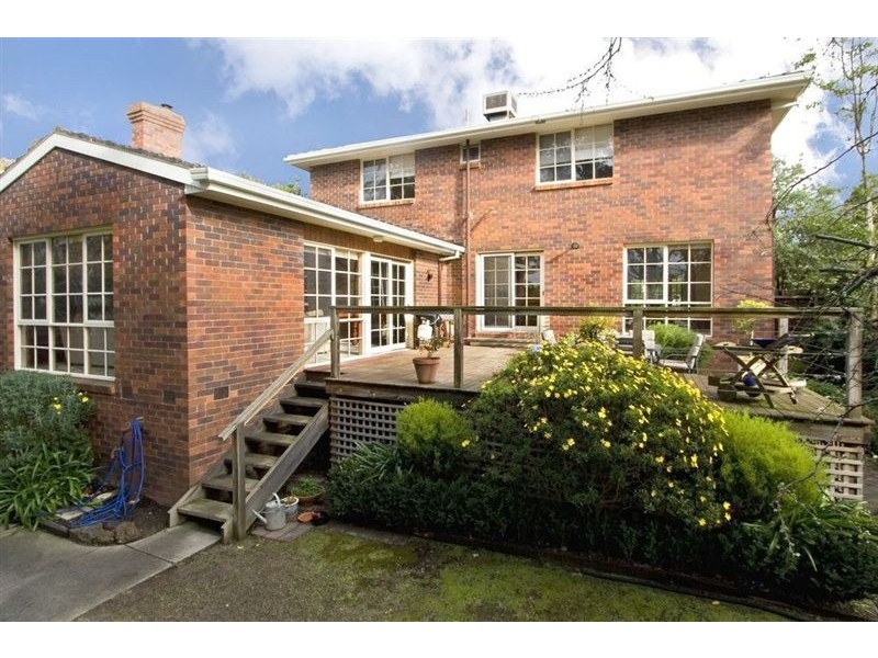 4 Madigan Drive, Glen Waverley VIC 3150