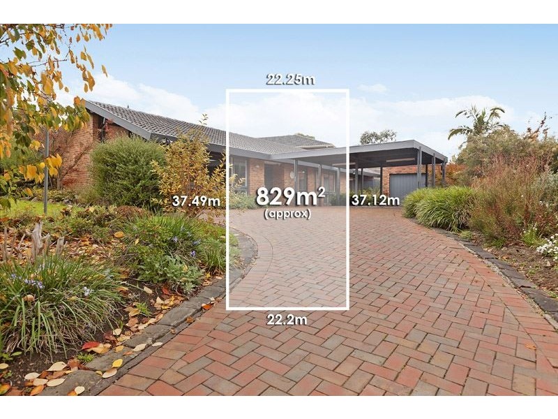 2 Trafford Court, Wheelers Hill VIC 3150