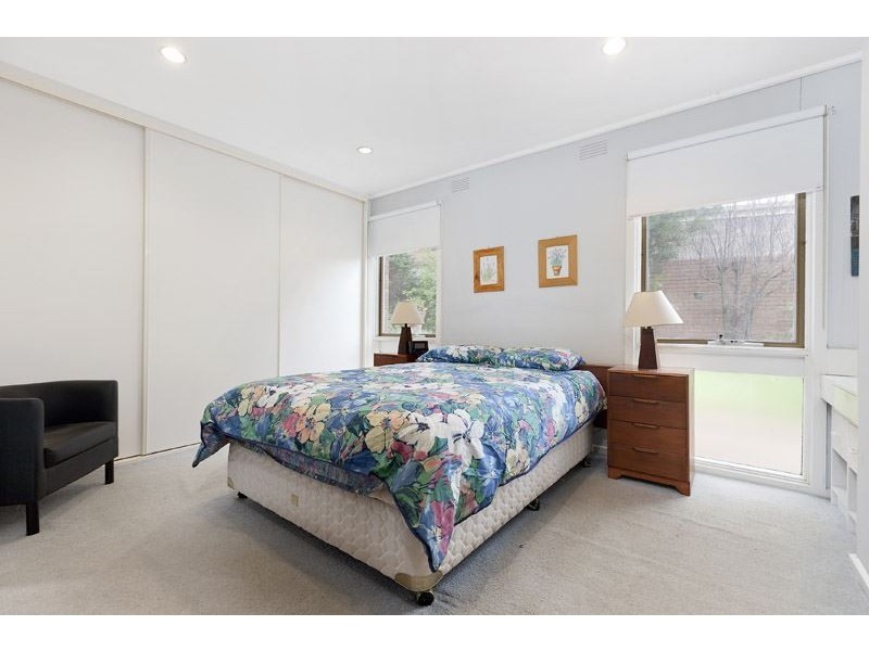 2 Trafford Court, Wheelers Hill VIC 3150