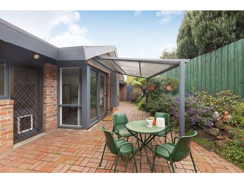 2 Trafford Court, Wheelers Hill VIC 3150