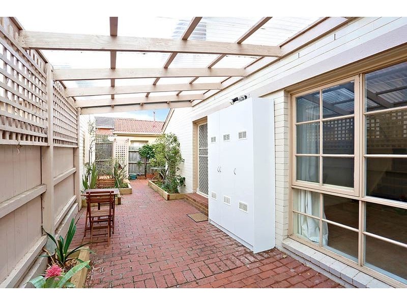 2/1500 Malvern Road, Glen Iris VIC 3146