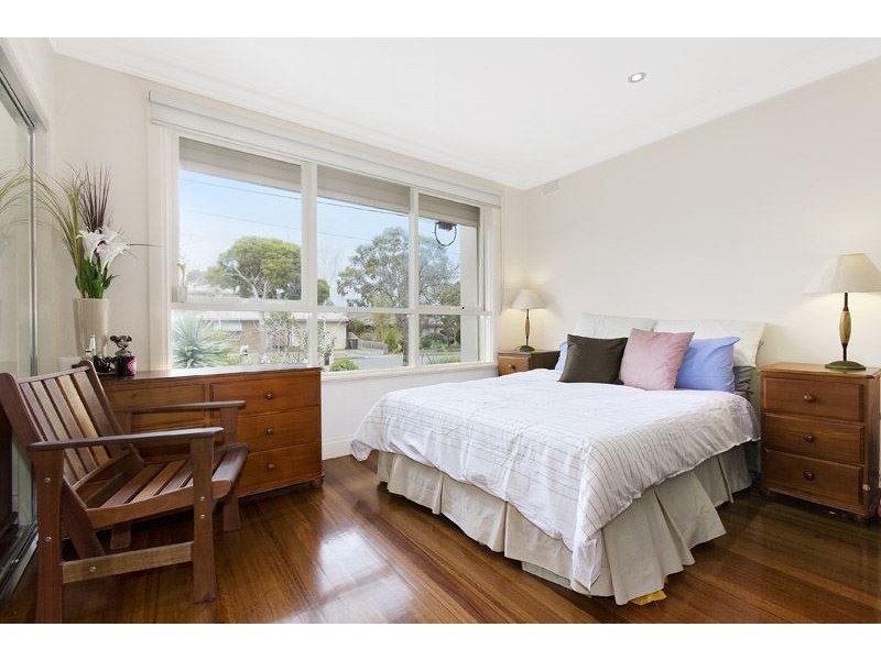 17 Brighton Street, Glen Waverley VIC 3150