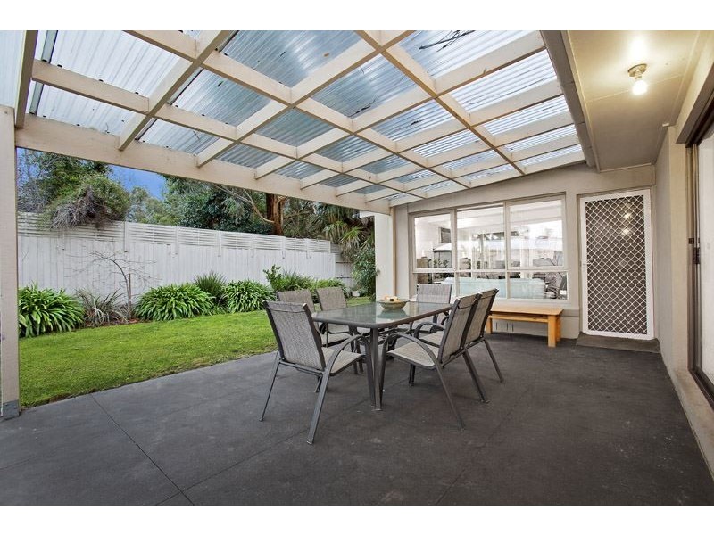 17 Brighton Street, Glen Waverley VIC 3150