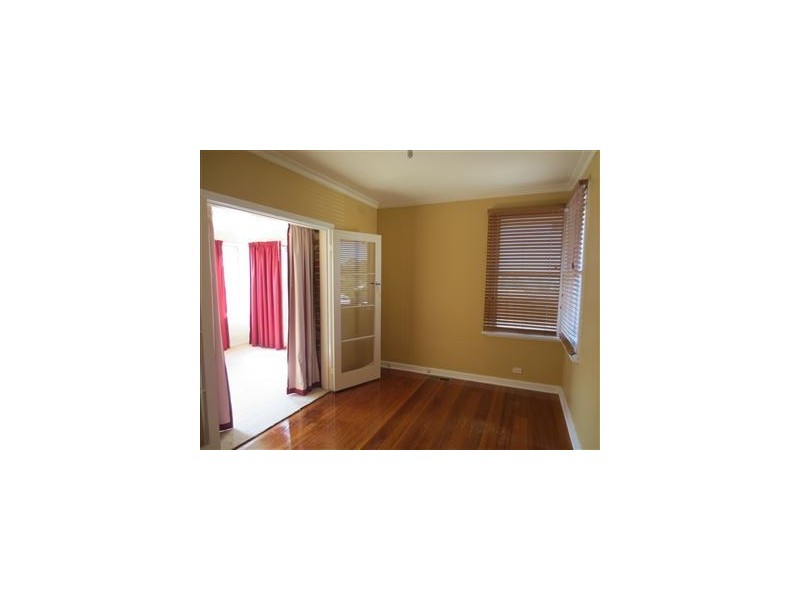 5 Grace Street, Glen Waverley VIC 3150