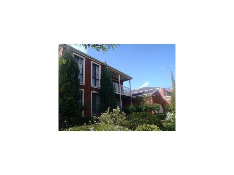 46 Avendon Blvd, Glen Waverley VIC 3150