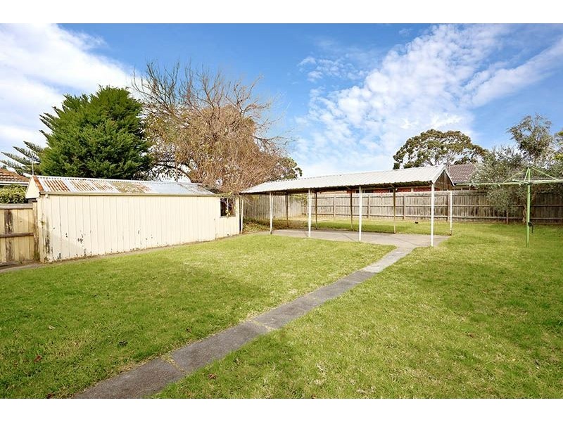 37 Seaview Crescent, Mulgrave VIC 3170