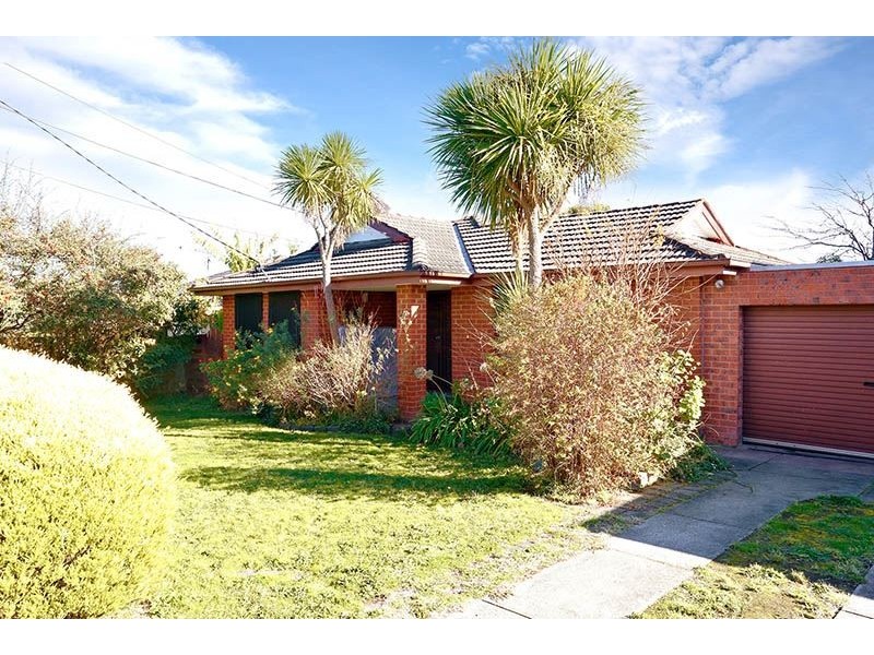 17 Jodi Avenue, Wheelers Hill VIC 3150