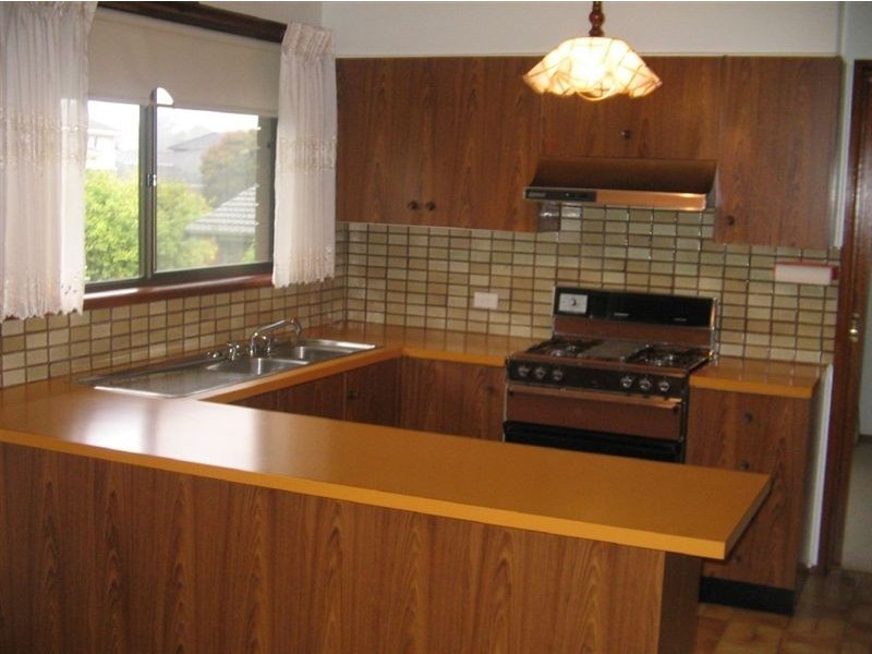 10 Lautrec Avenue, Wheelers Hill VIC 3150