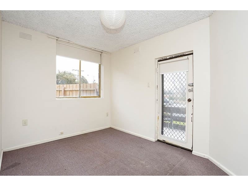 1/60 Ferntree Gully Road, Oakleigh East VIC 3166