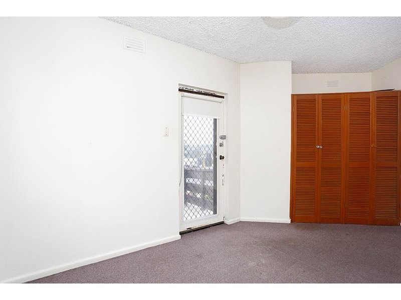 1/60 Ferntree Gully Road, Oakleigh East VIC 3166