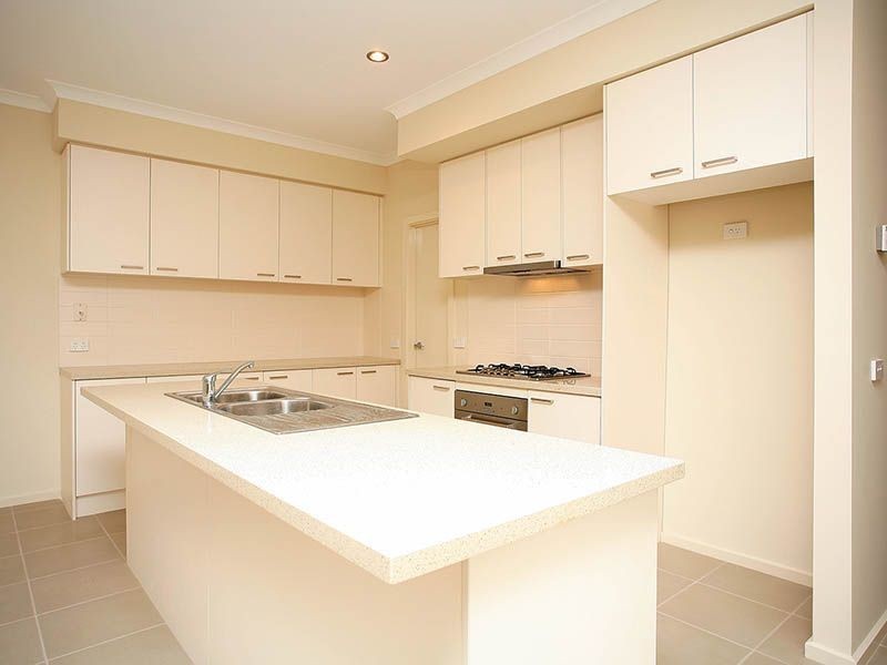 1/18 Jordan Grove, Glen Waverley VIC 3150