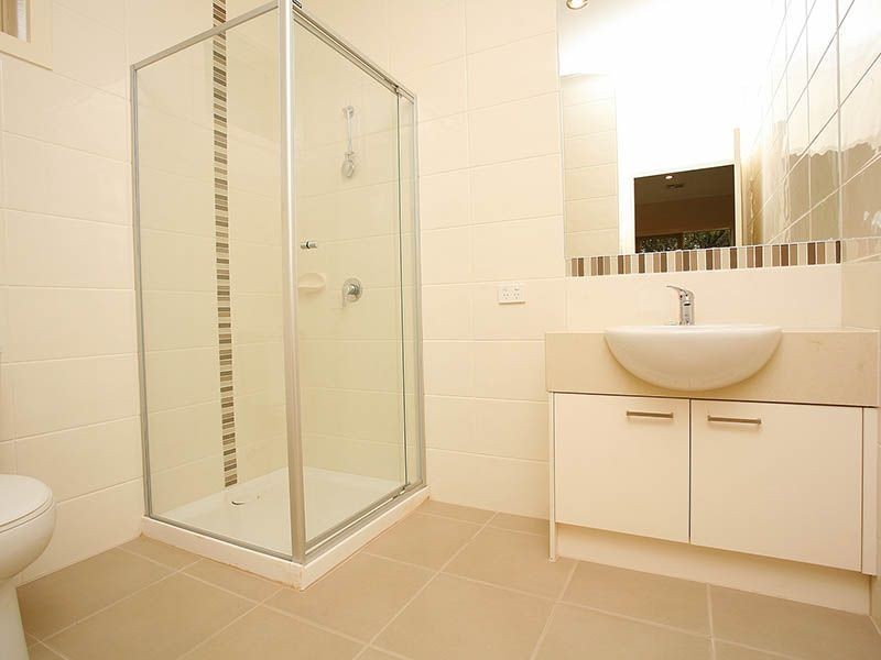 1/18 Jordan Grove, Glen Waverley VIC 3150