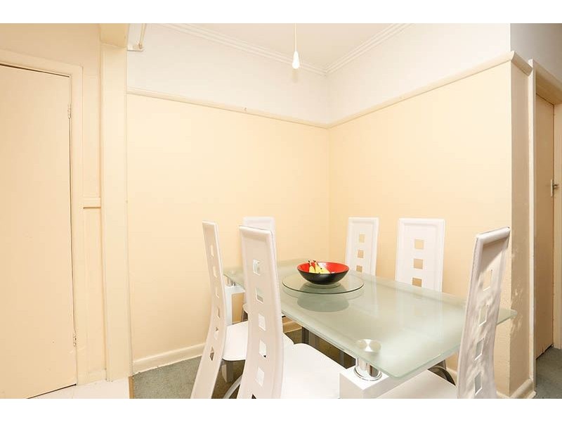18B The Boulevard, Glen Waverley VIC 3150