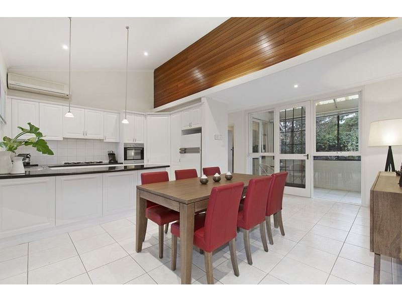 41 Gwingana Crescent, Glen Waverley VIC 3150