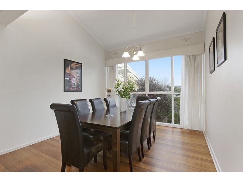 41 Gwingana Crescent, Glen Waverley VIC 3150