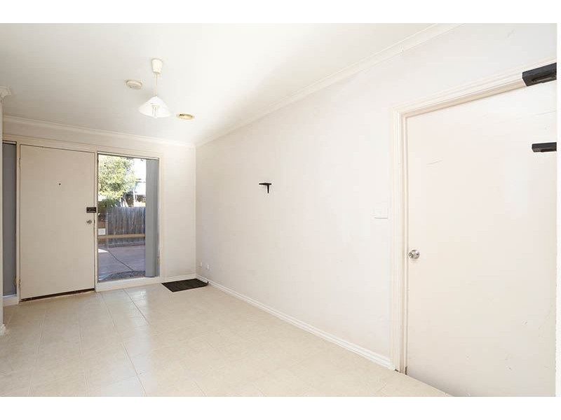 6/34 Stud Road, Dandenong VIC 3175