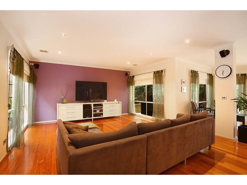 13 Keylana Blvd, Mount Waverley VIC 3149