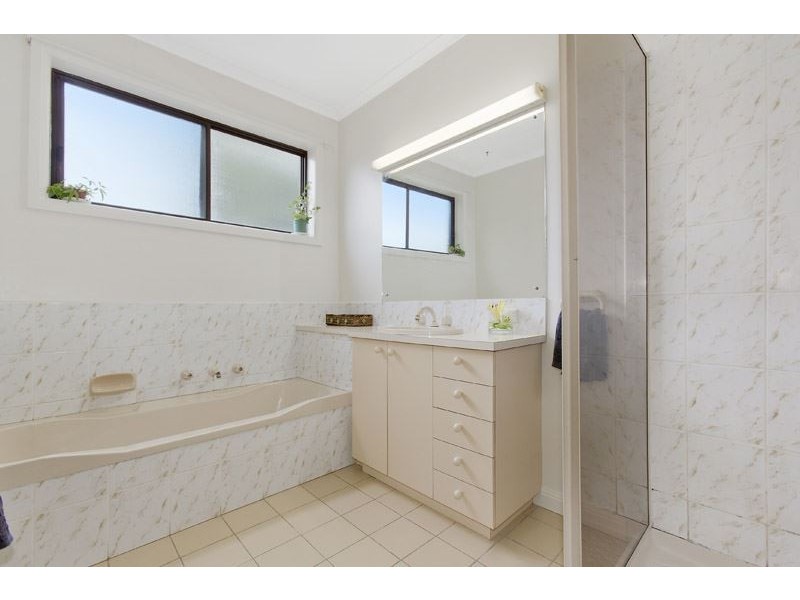 2A Florence Street, Glen Waverley VIC 3150