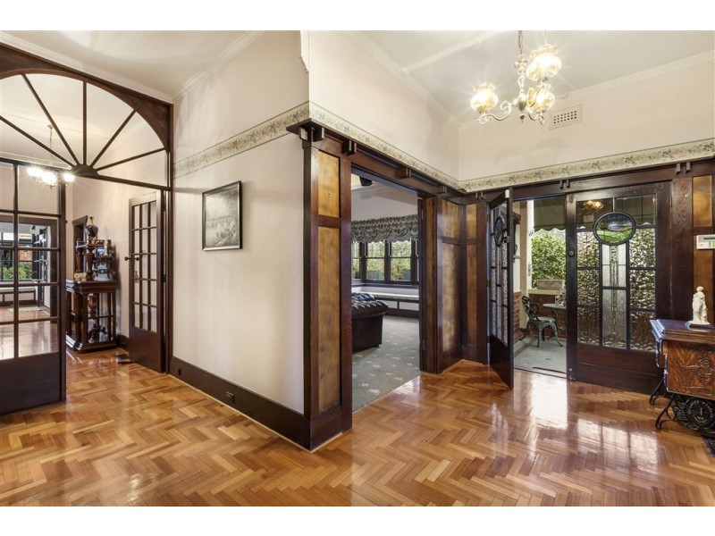 143 High Street, Glen Iris VIC 3146