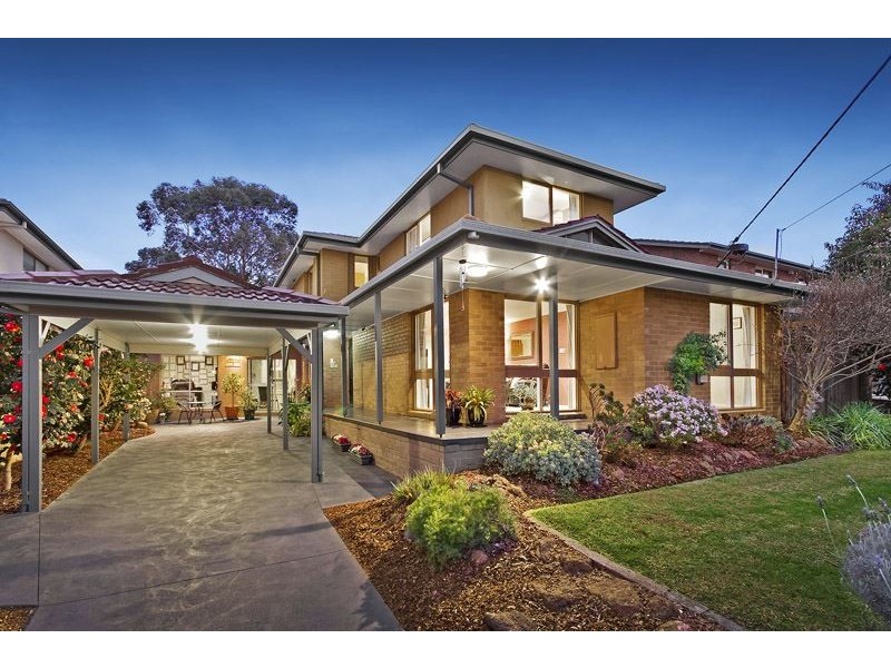 10 Leamington Crescent, Glen Waverley VIC 3150