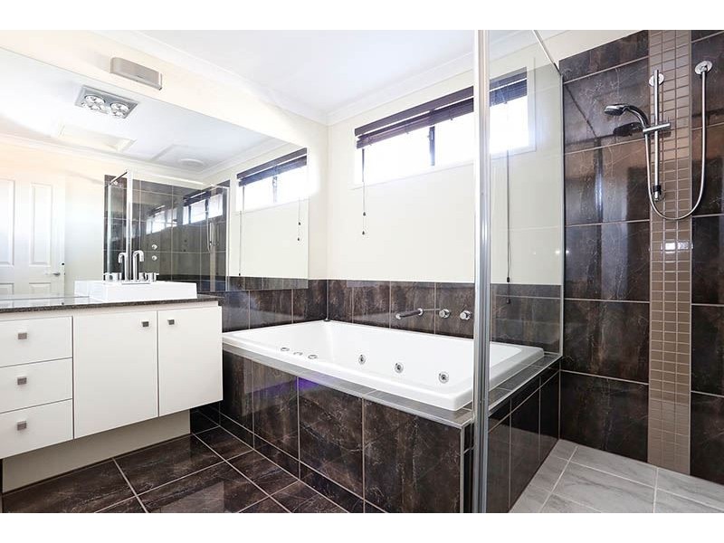 10 Abbin Court, Rowville VIC 3178