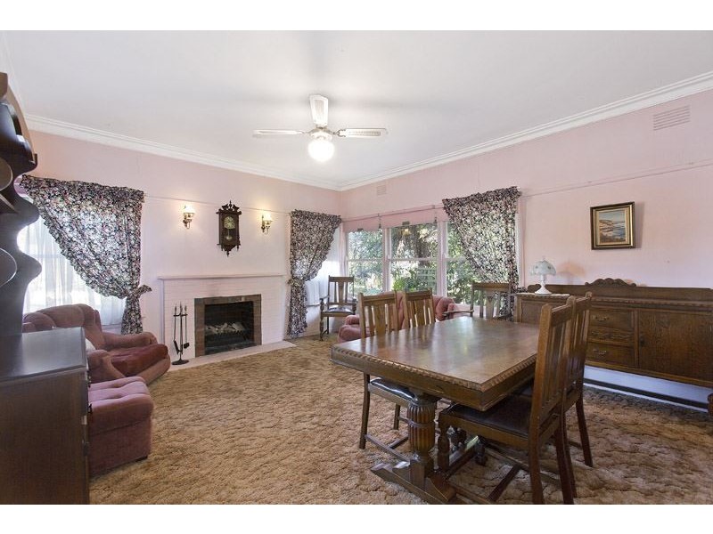 13 Albert Street, Mount Waverley VIC 3149