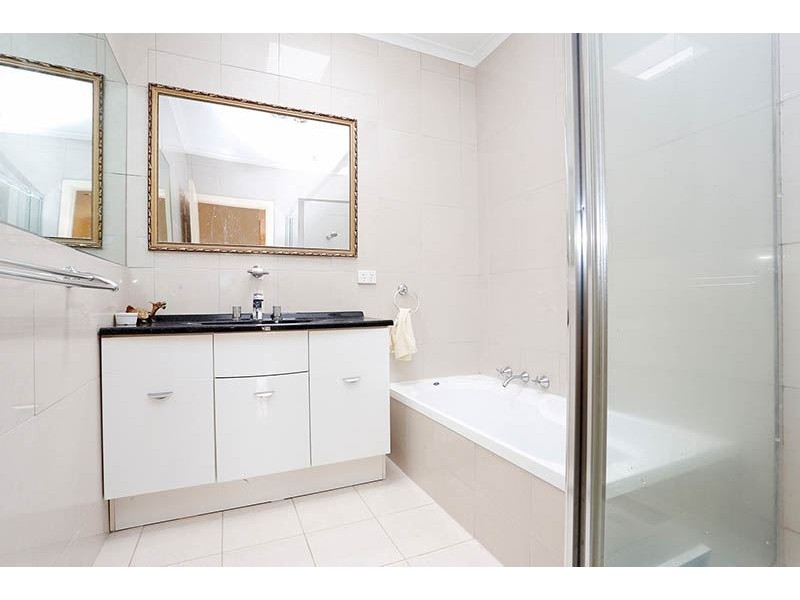 38 Fernhill Street, Glen Waverley VIC 3150