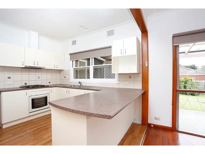 35 Bogong Avenue, Glen Waverley VIC 3150