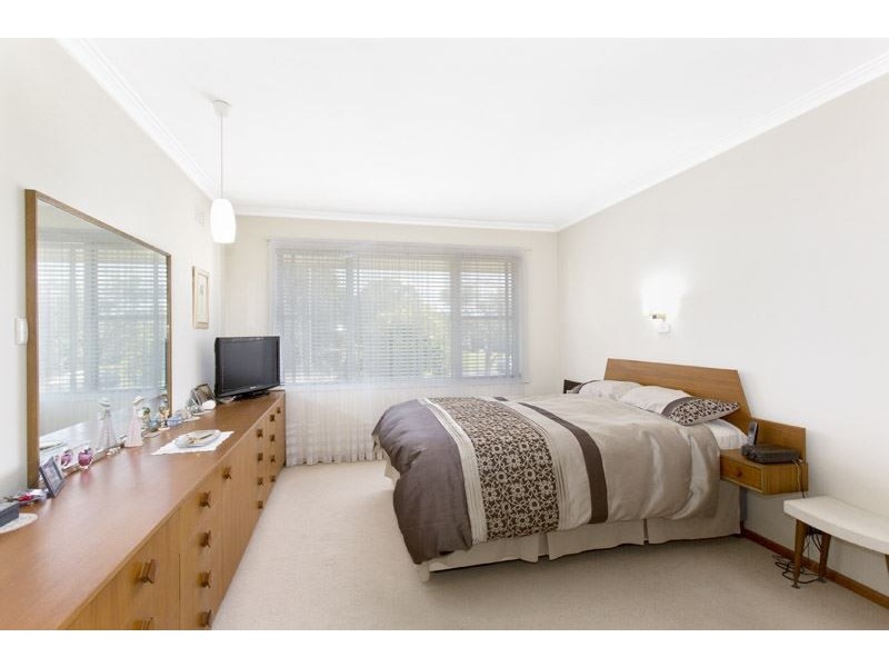 6 Valley View Court, Glen Waverley VIC 3150