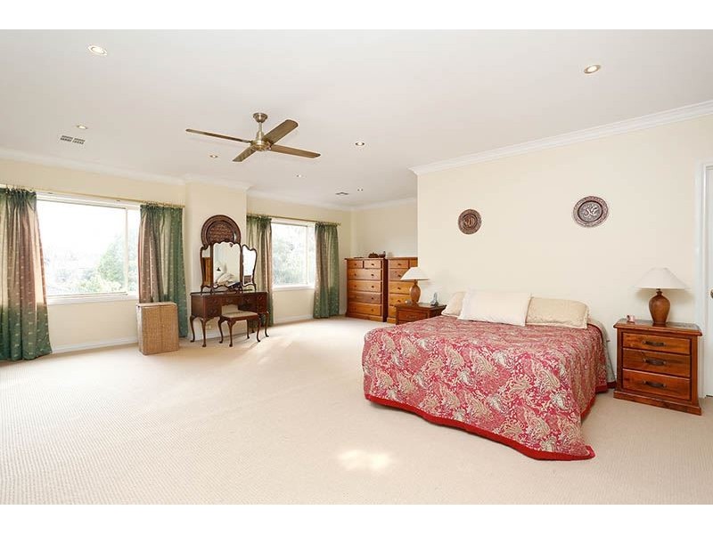 29 Gyton Avenue, Glen Waverley VIC 3150