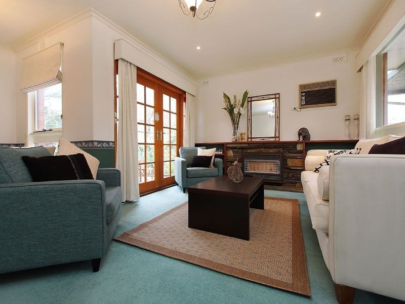 25 Grantley Drive, Glen Waverley VIC 3150