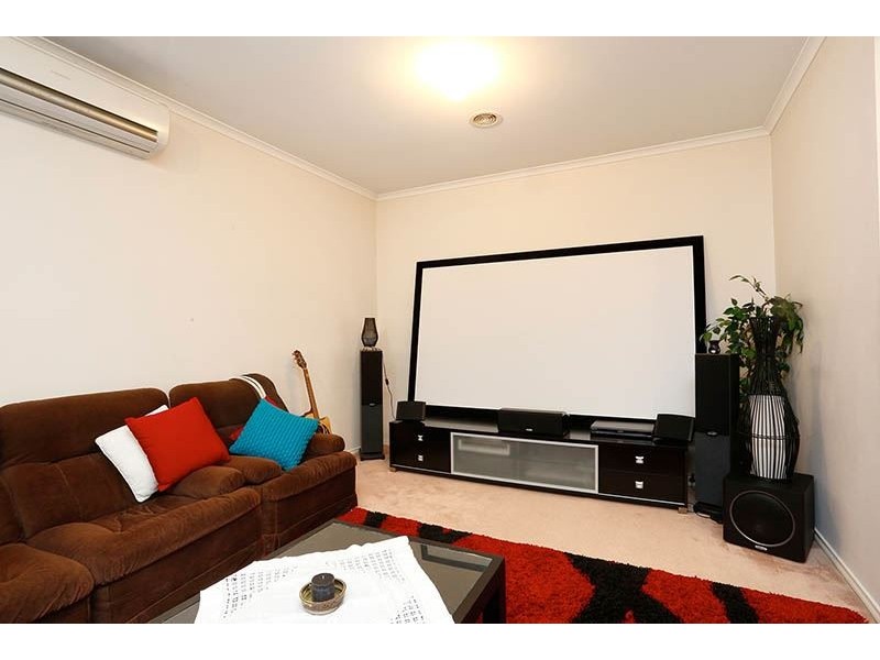 33 Morawa Drive, Mulgrave VIC 3170