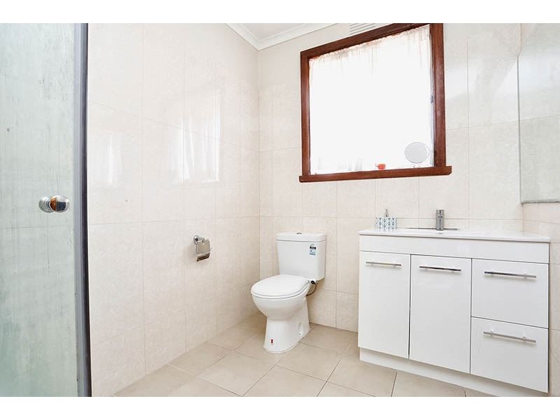 2 Cypress Avenue, Glen Waverley VIC 3150