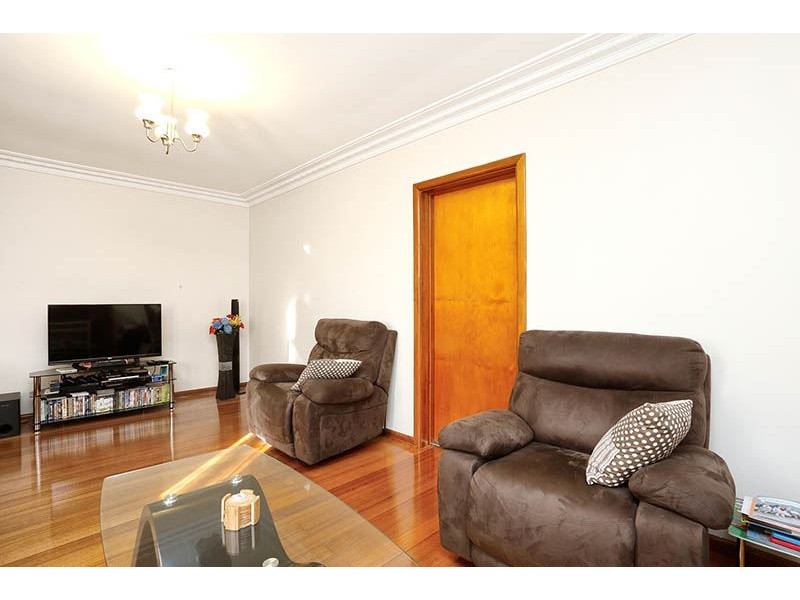 2 Cypress Avenue, Glen Waverley VIC 3150
