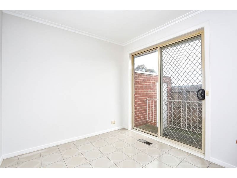 12/143-147 Coleman Parade, Glen Waverley VIC 3150