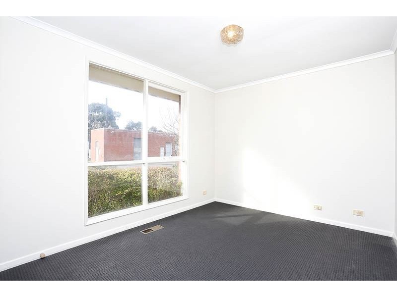 12/143-147 Coleman Parade, Glen Waverley VIC 3150