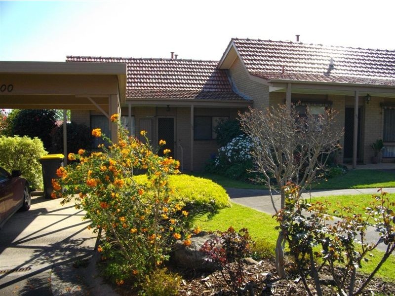 100/37 View Mount Rd, Glen Waverley VIC 3150