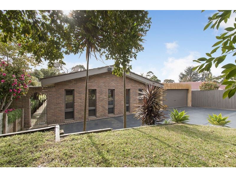 897 Waverley Road, Glen Waverley VIC 3150