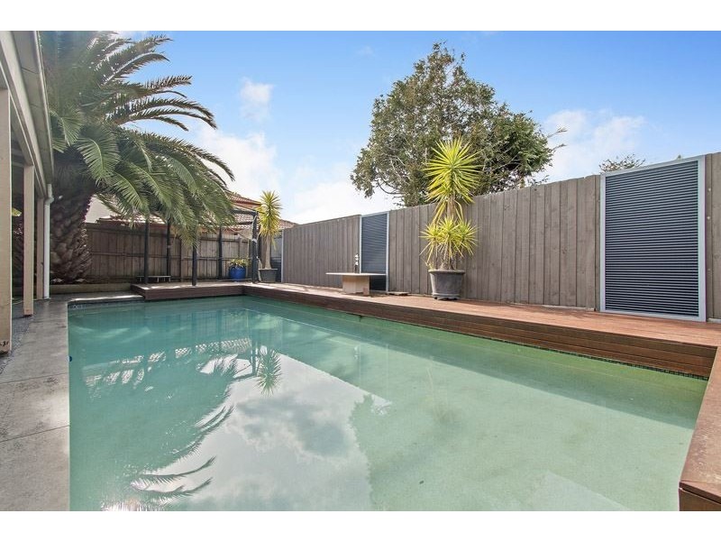 897 Waverley Road, Glen Waverley VIC 3150