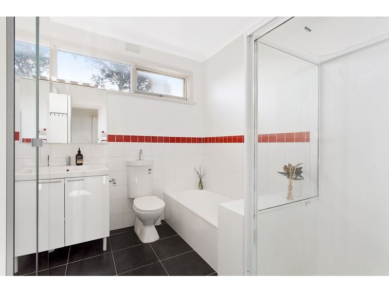 1 Fir Court, Mount Waverley VIC 3149