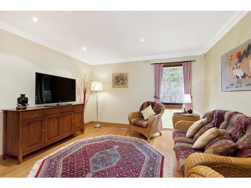 2 Harlingford Court, Wheelers Hill VIC 3150